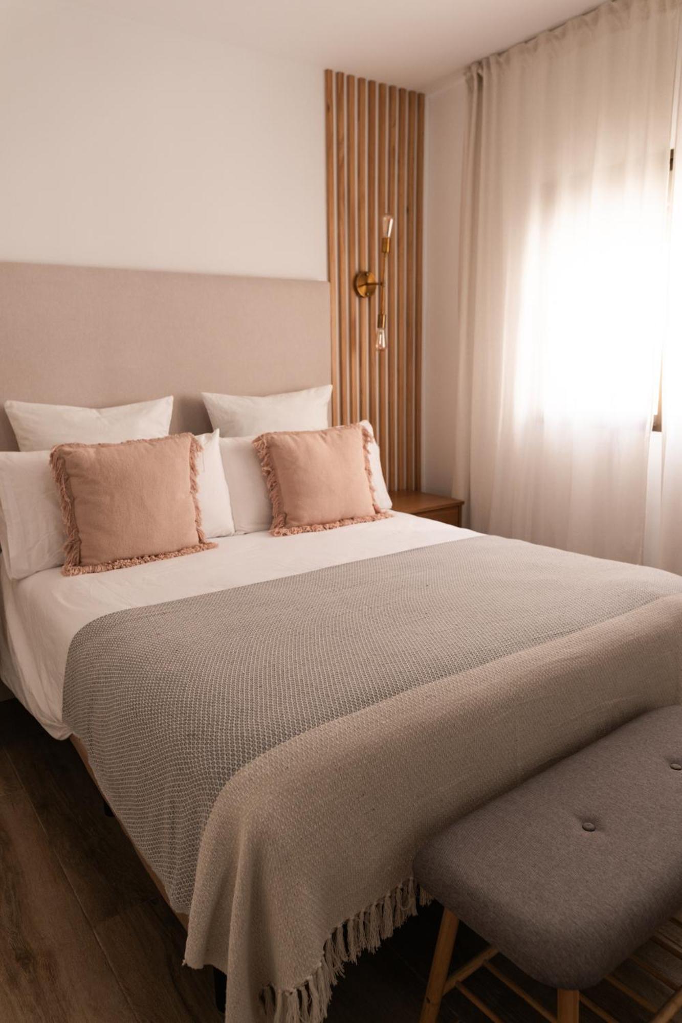 Calvario 53 By 7Escalones โรตา ภายนอก รูปภาพ